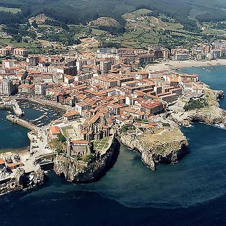 Precioso Estudio En Castro Urdiales Apartment Bagian luar foto